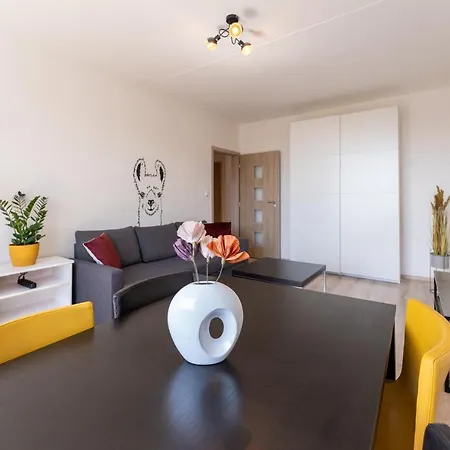 Apartment Brave